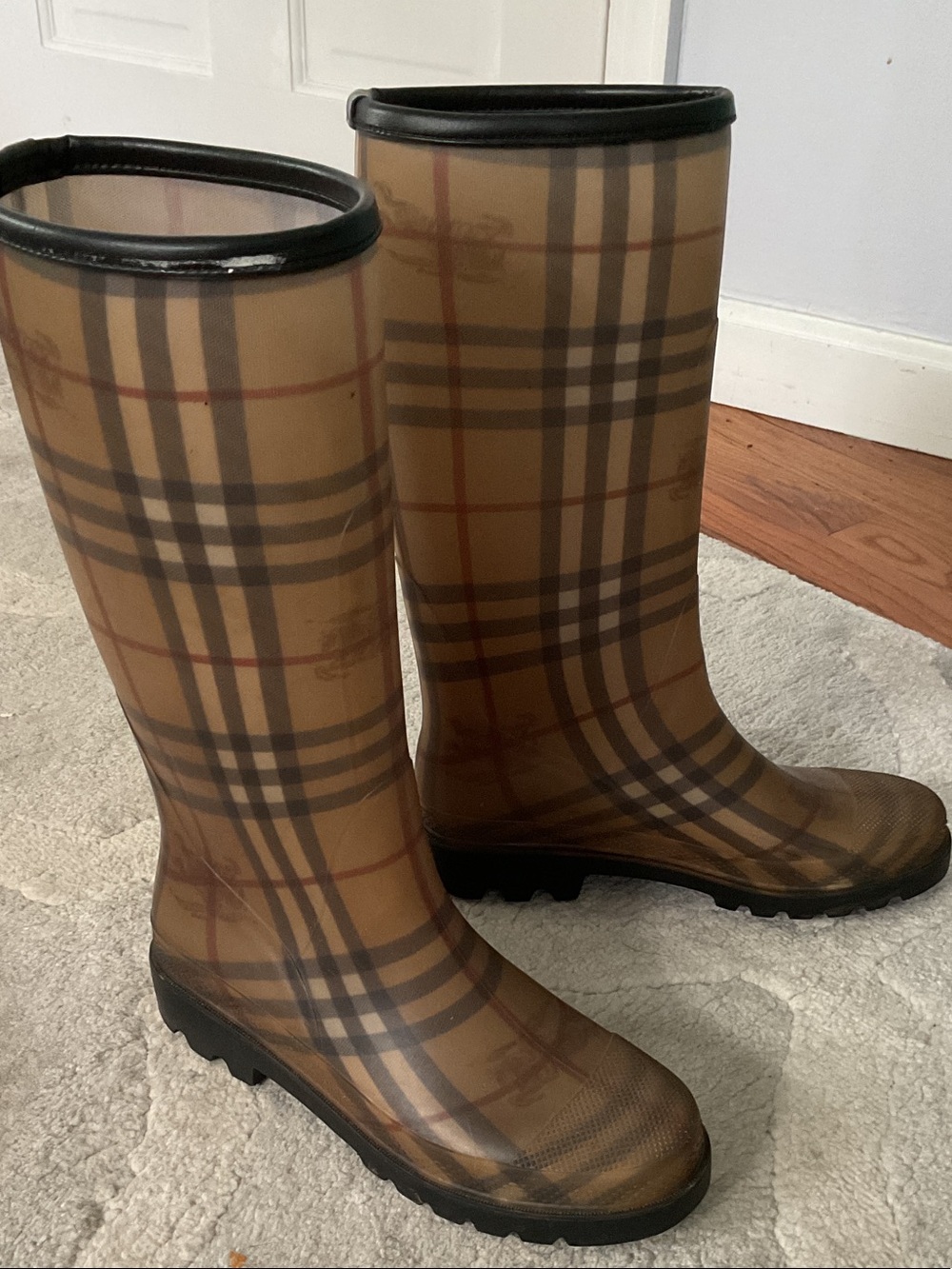 Burberry Rain Boots - Tan